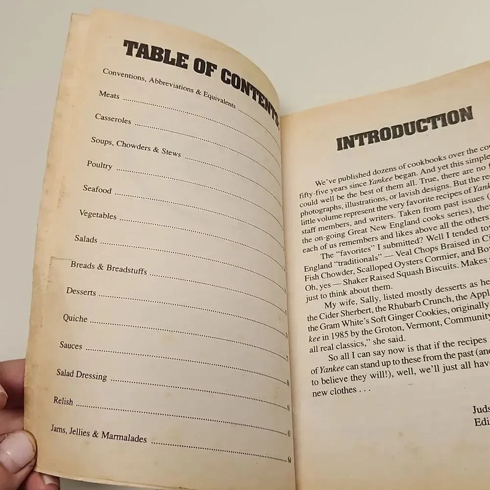 Yankees Favorite Recipes Book 1990